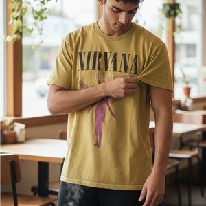 Vintage Nirvana Men's Yellow Graphic T-Shirt